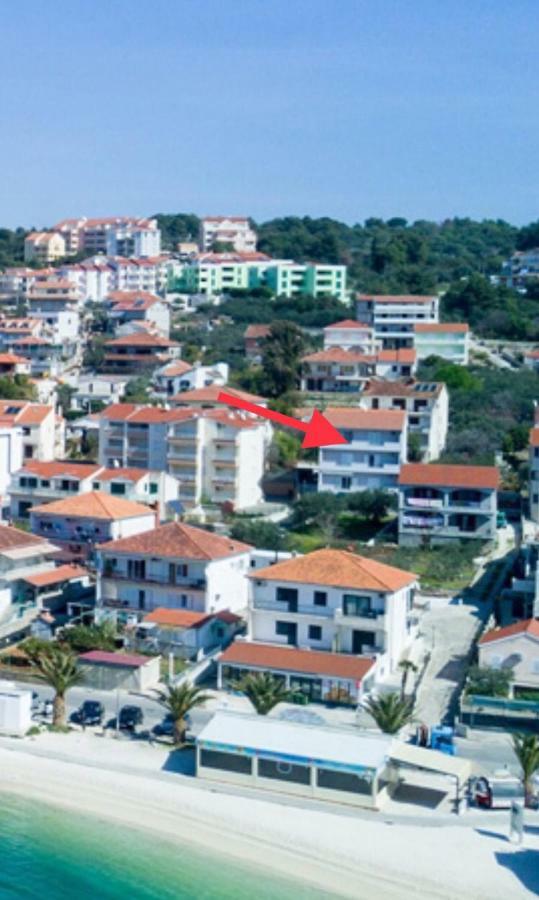 Copacabana Beach Apartments Трогир Экстерьер фото